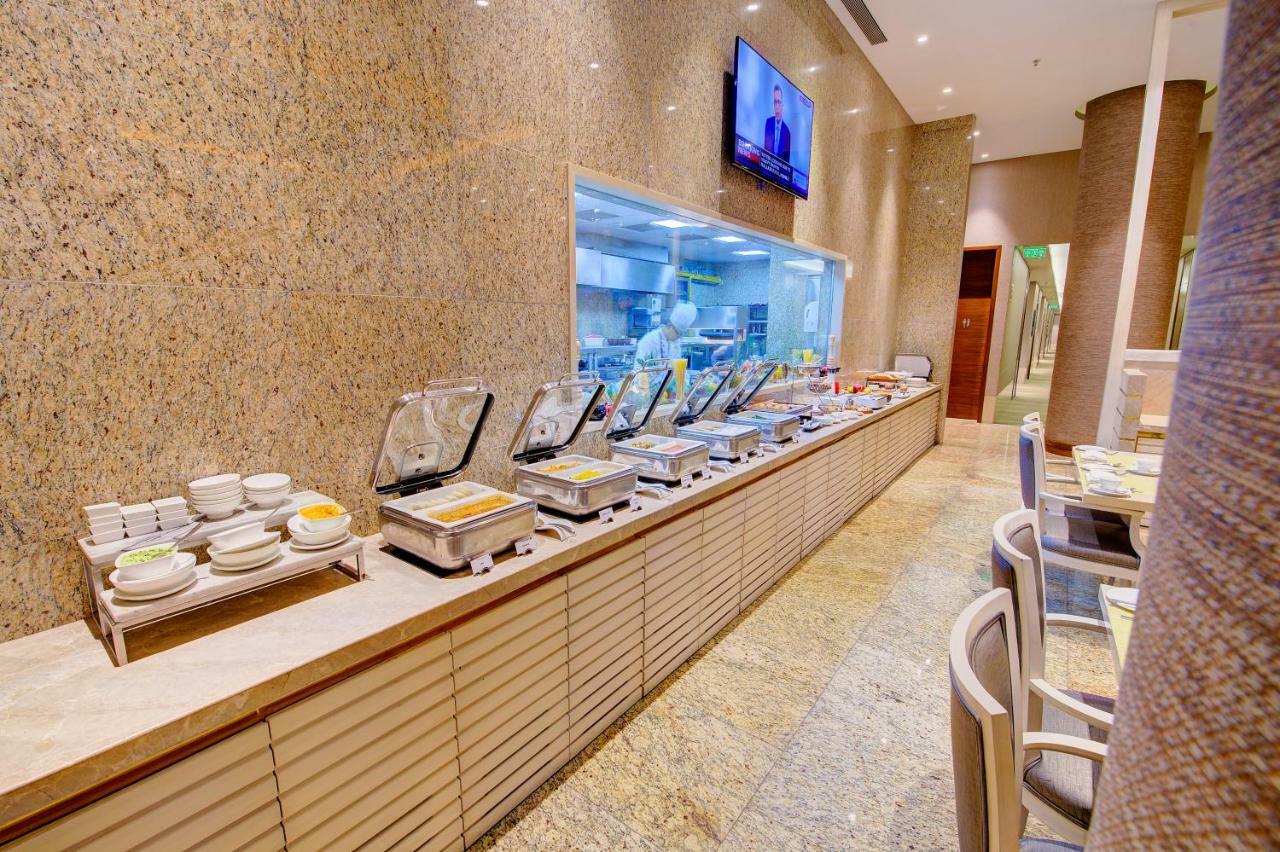 抵达/陆侧2号航站楼尼兰塔中转酒店 孟买 外观 照片