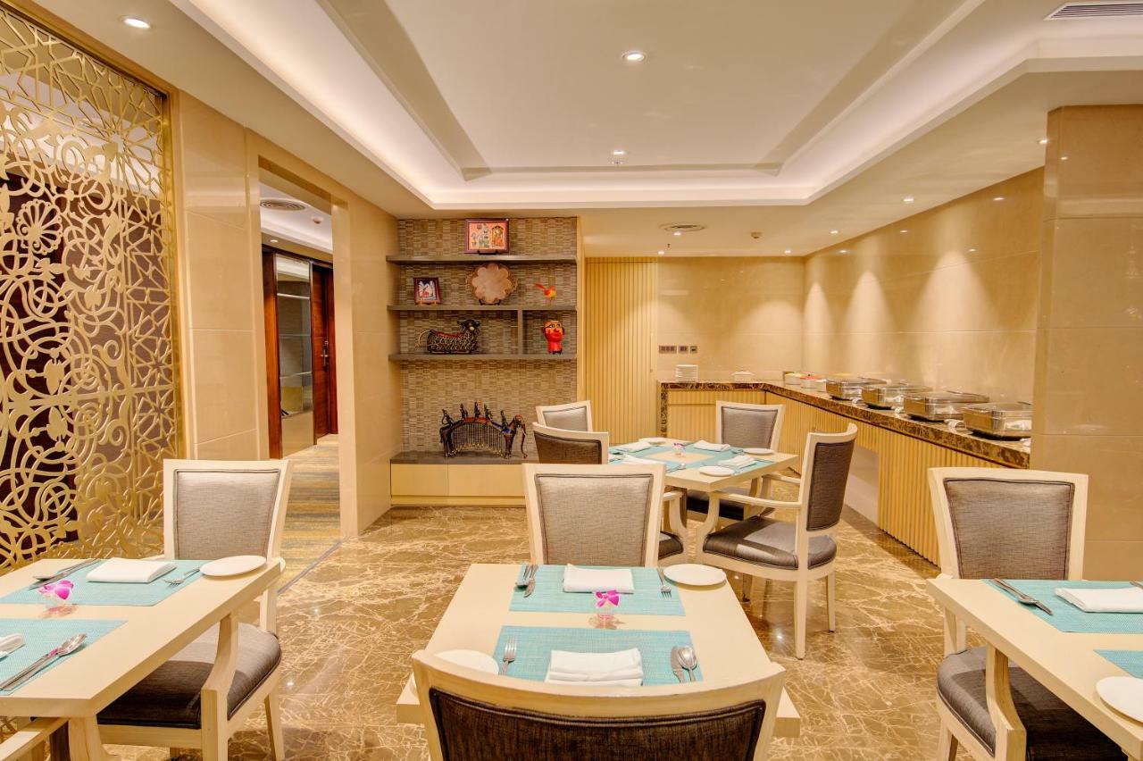 抵达/陆侧2号航站楼尼兰塔中转酒店 孟买 外观 照片