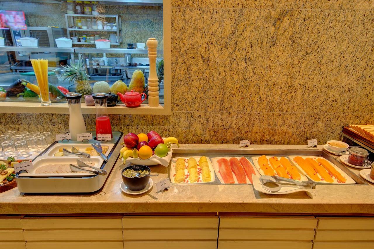 抵达/陆侧2号航站楼尼兰塔中转酒店 孟买 外观 照片