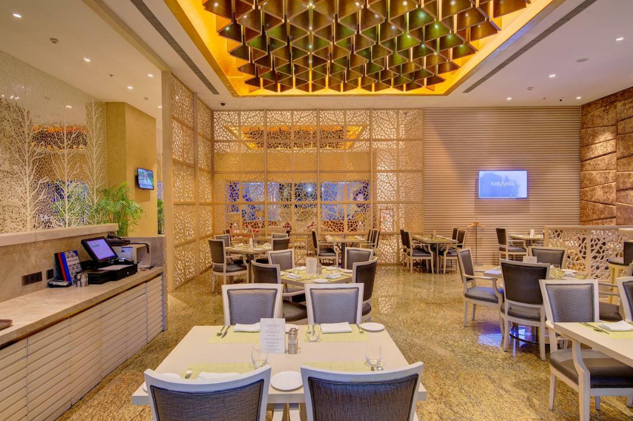 抵达/陆侧2号航站楼尼兰塔中转酒店 孟买 外观 照片